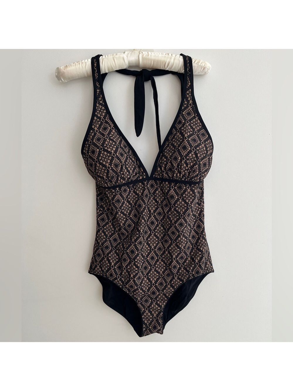 COMMANDO Reversible One Piece Swimsuit Black Nude Lace Plunging Neckline Beach - Picture 4 of 13